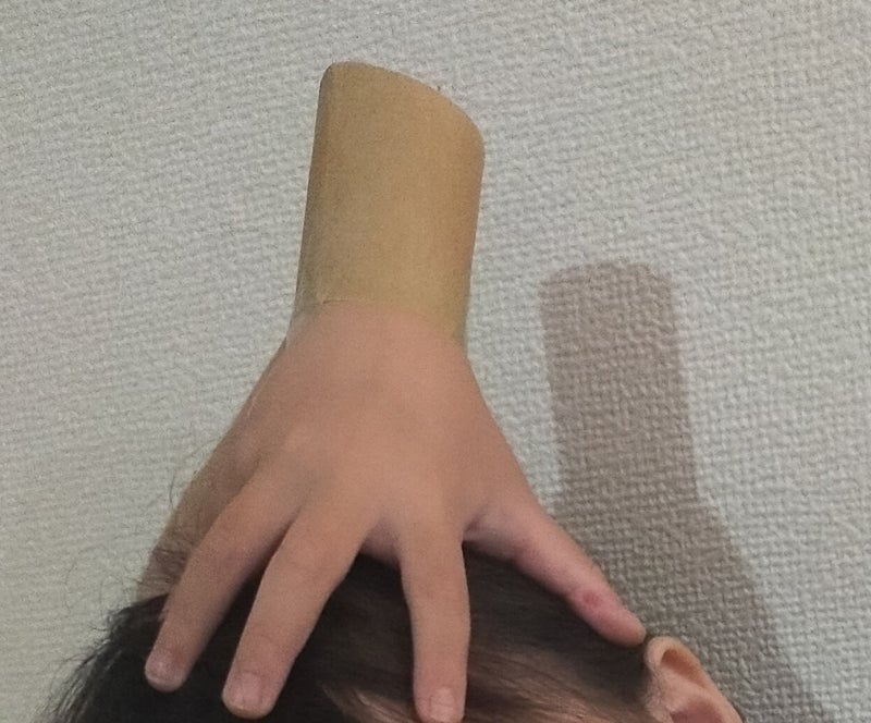 工作が苦手な私と工作好きな娘の画像