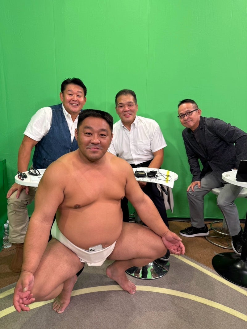 若乃花 NHK解説後に訪れた親方の画像