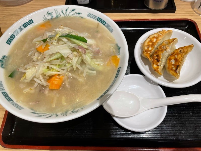 冷えた体で頂いたタンメンと餃子の画像