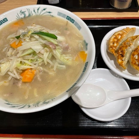 冷えた体で頂いたタンメンと餃子の画像