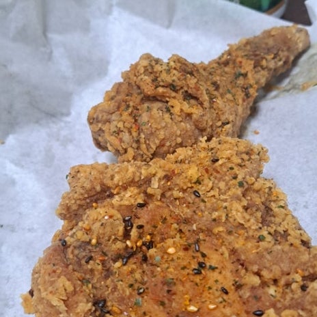 ケンタの数量限定にんにくチキンの画像