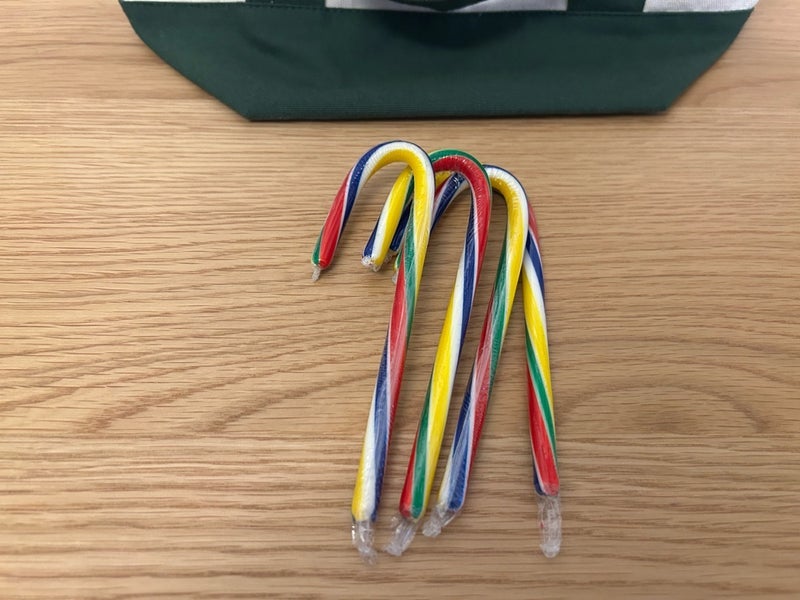 朝イチで並んでくれた人気の品の画像