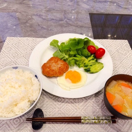 堀ちえみ 息子の春色プレートの画像