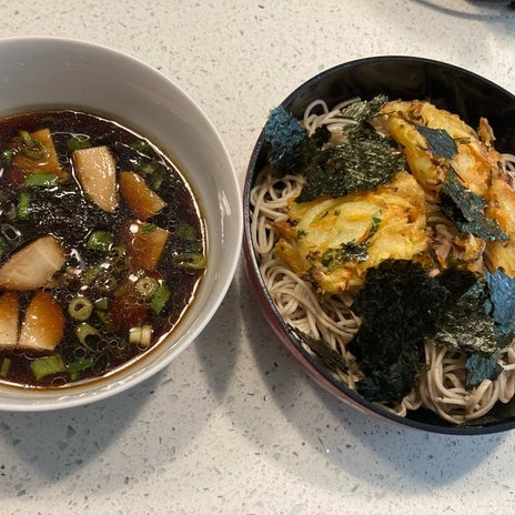 友人から頂いた鴨汁で食べたお蕎麦の画像