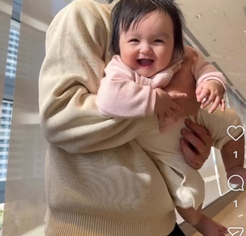 アレク 一日三食食べる次女の姿の画像