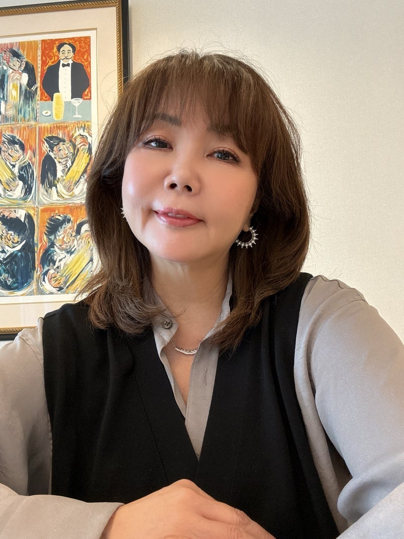 小川菜摘 稽古休みでネイルのメンテの画像