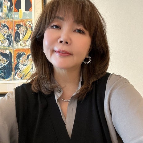小川菜摘 稽古休みでネイルのメンテの画像