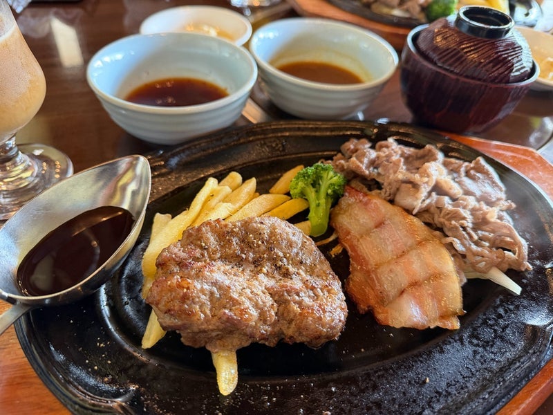 母が残した焼肉を食べる苦行の画像