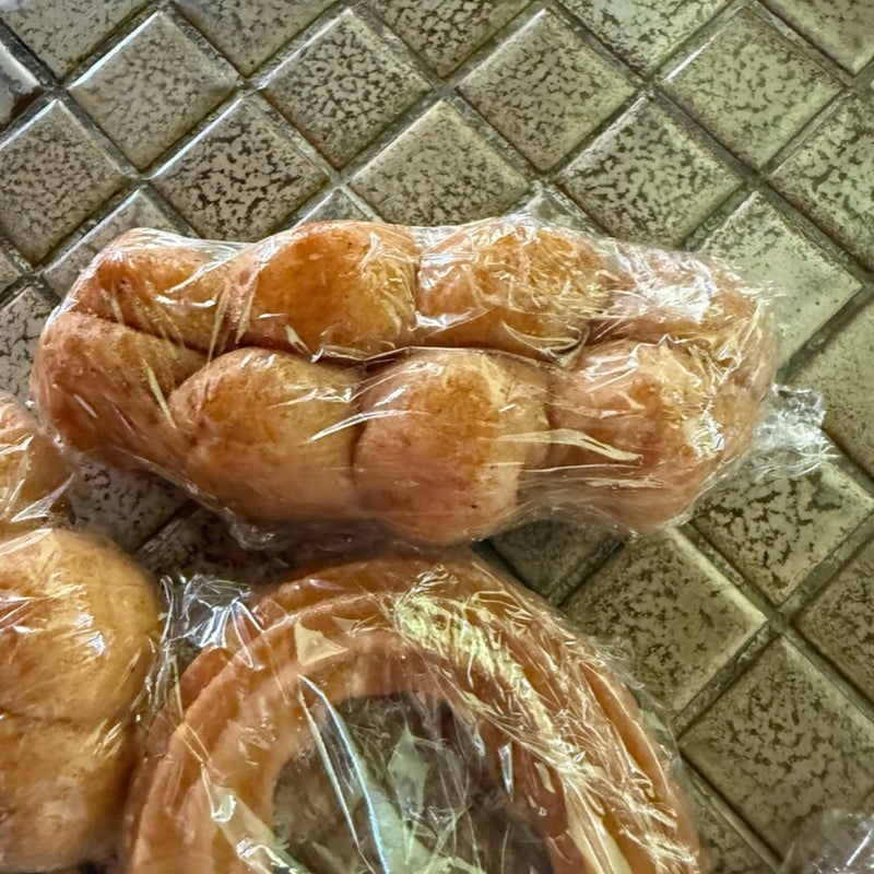 たこ焼きの様なミスドのドーナツの画像