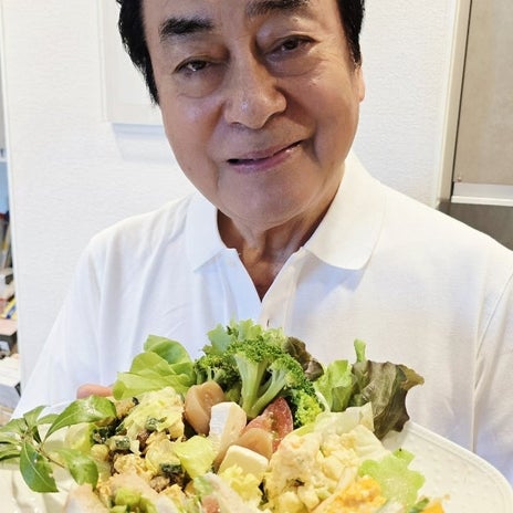 高橋英樹 朝からちゃんとパワー補給の画像