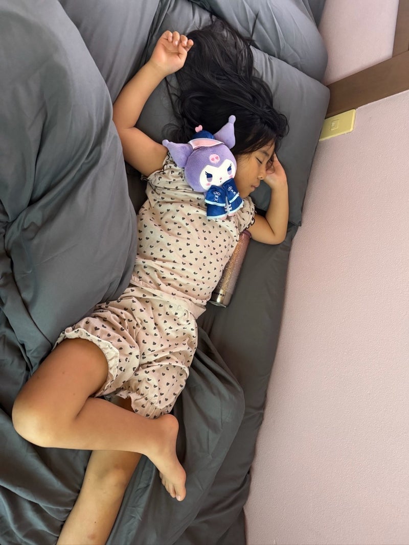 クロ ジュニア達と幸せすぎる雑魚寝の画像