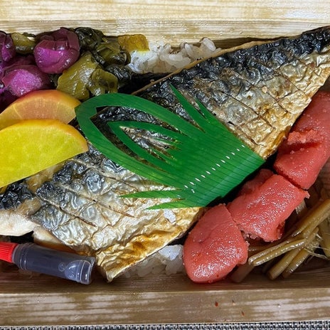 モモコ夫 堪能した持ち帰り鯖弁当の画像