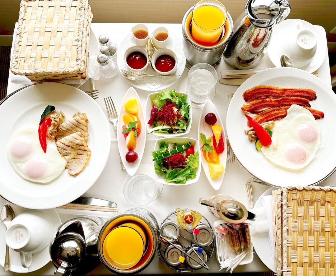渡辺美奈代 部屋で食べた朝ご飯の画像