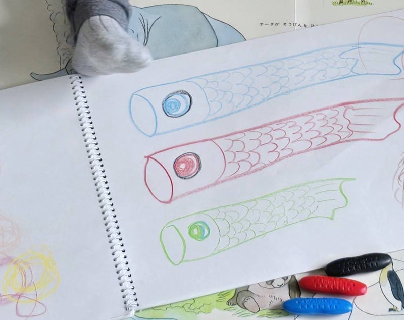 土屋太鳳 家族が描いた鯉のぼり