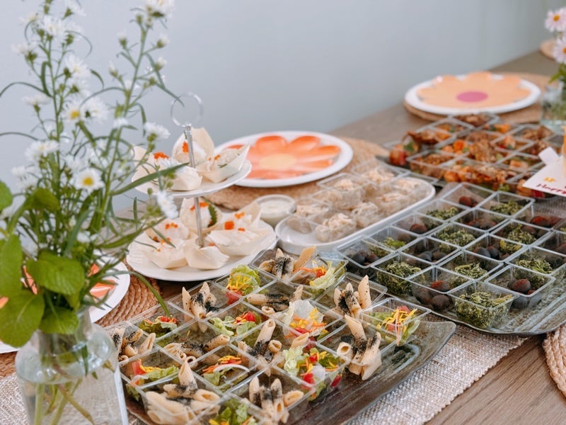 孫の誕生日に並んだ鮮やかな料理