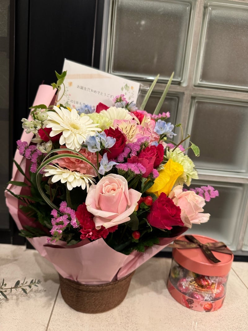 堀ちえみ 家族からのお祝いの花々の画像