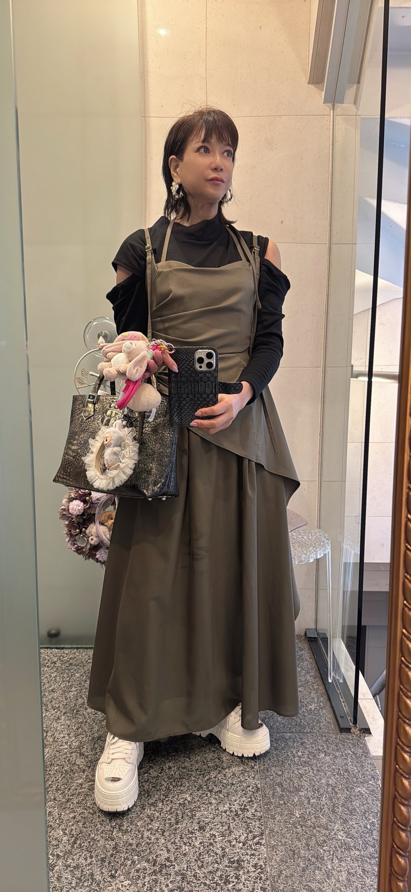 堀ちえみ スナイデルのワンピースの画像