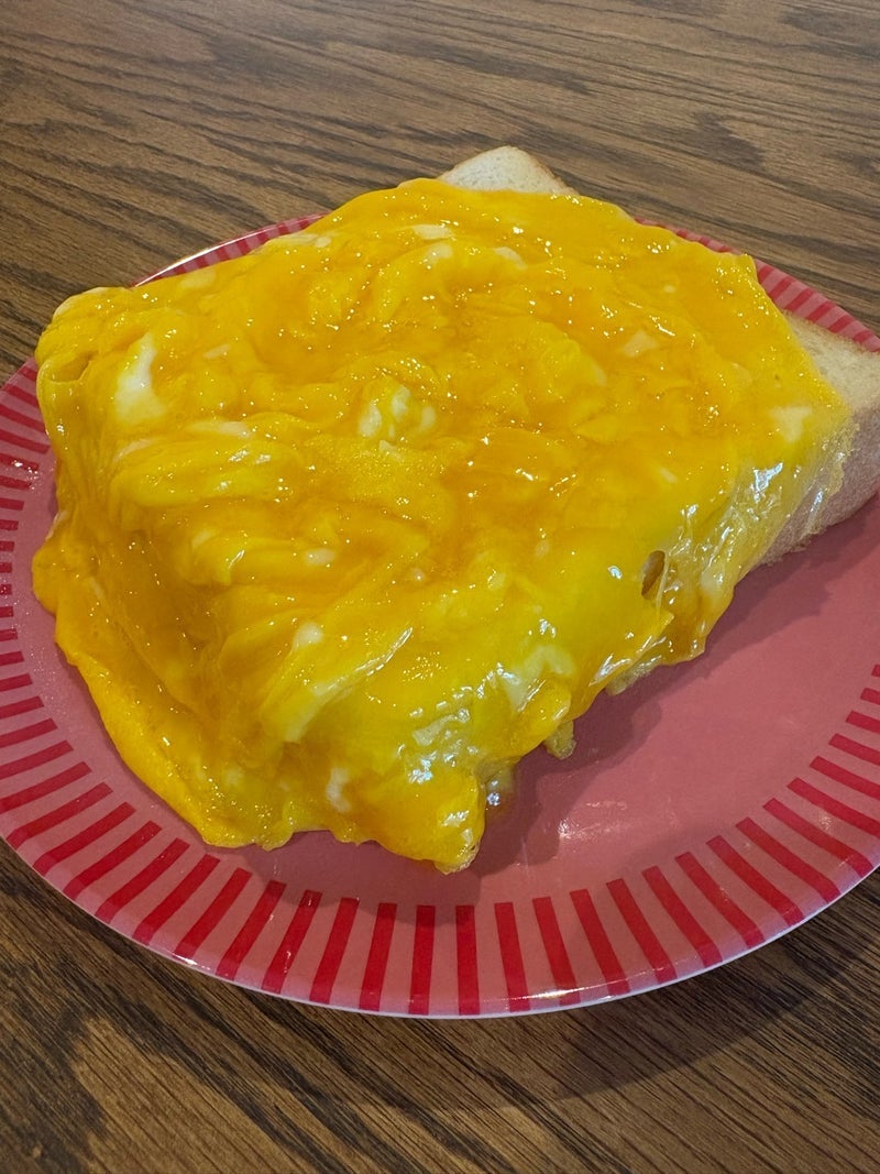 朝できて喜んでたスクランブルエッグの画像