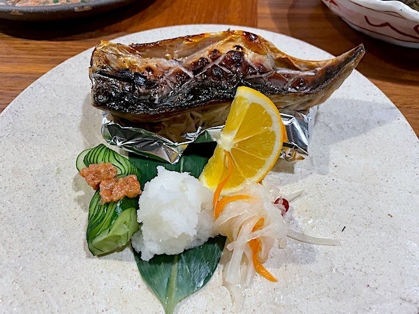 旨味が崇高でふっくらとした塩サバの画像