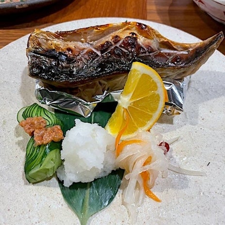 旨味が崇高でふっくらとした塩サバの画像