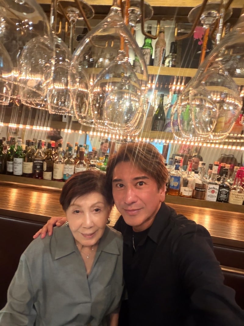 川崎麻世 妻が胃腸炎で代わりに店番の画像