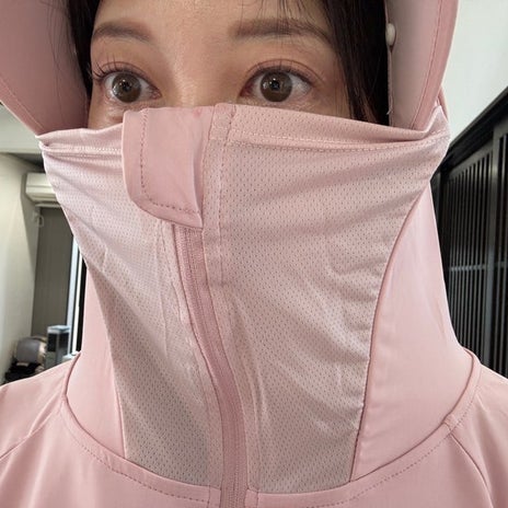 ぷちあや 1番気に入ったUVパーカーの画像