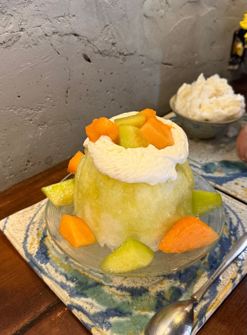 産地直送フルーツが美味しいかき氷の画像