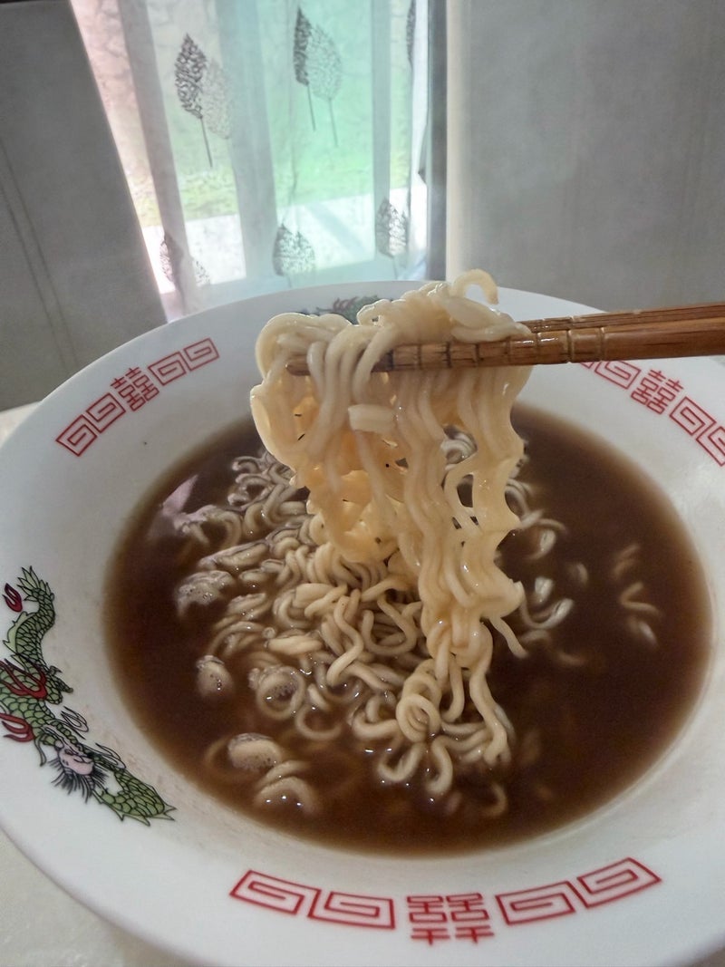 スープは良いがお土産にはなしな麺の画像