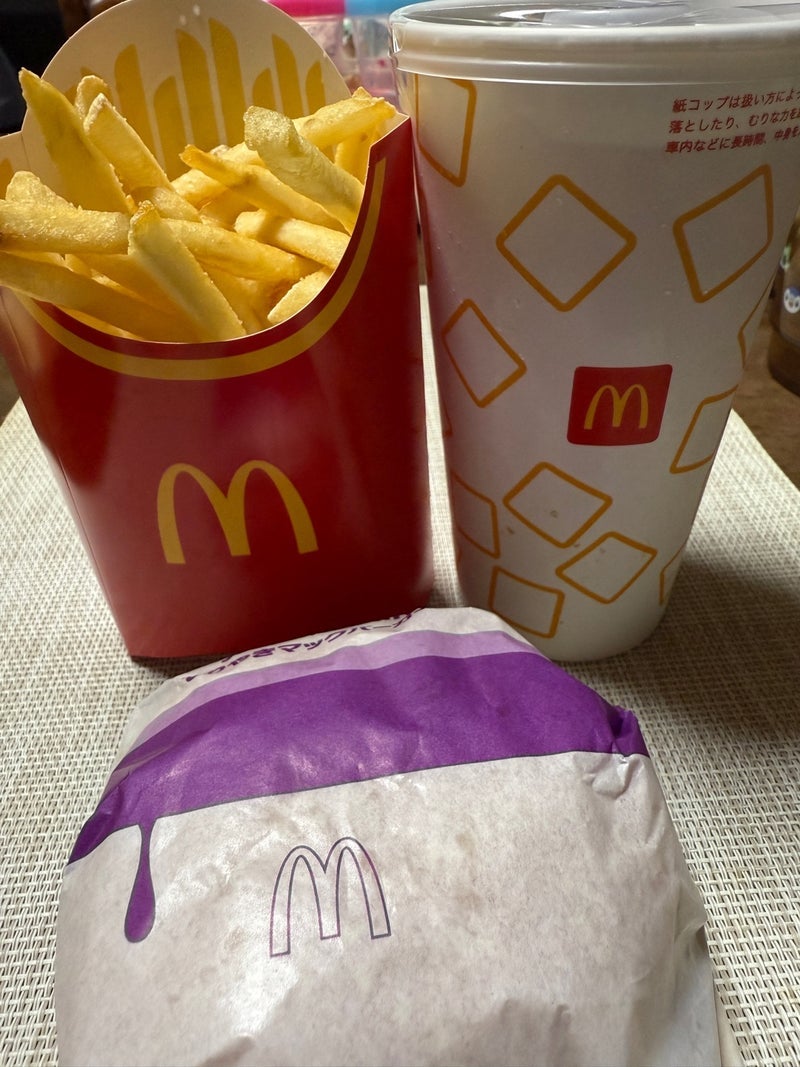 無料サイズアップでお得なマック