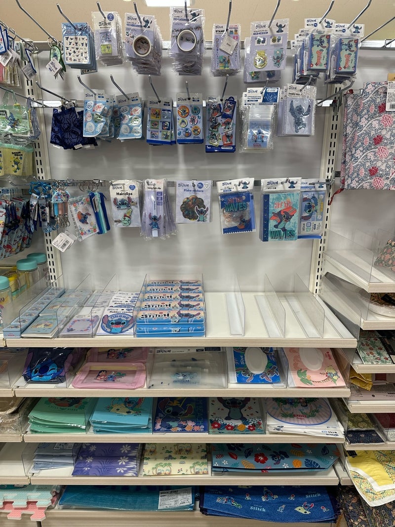 60種類以上も発売された可愛いグッズの画像