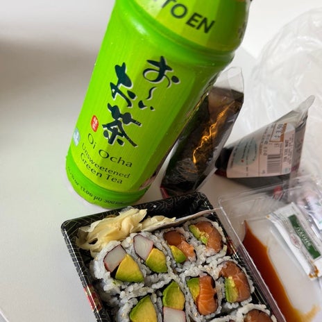 市川團十郎 無事に戻り食べた寿司の画像