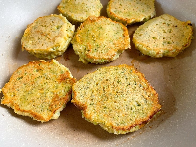 大堀恵 米粉のツナ入りお好み焼きの画像