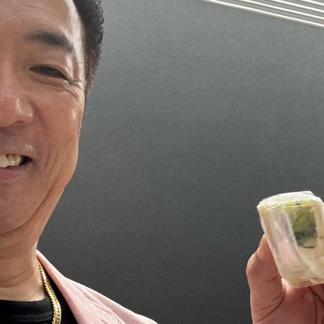 堀ちえみの夫 撮影中のフルーツサンドの画像