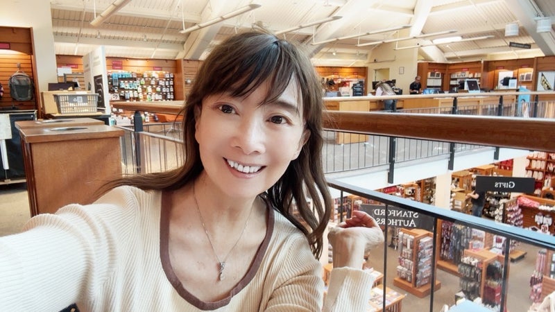 アグネス スタンフォード大で原稿の画像