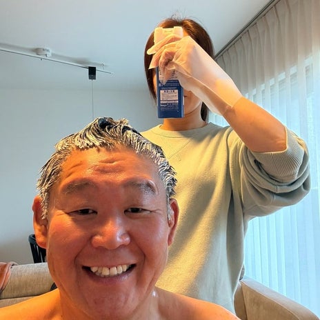 若乃花 ごま塩頭をメンテナンスの画像