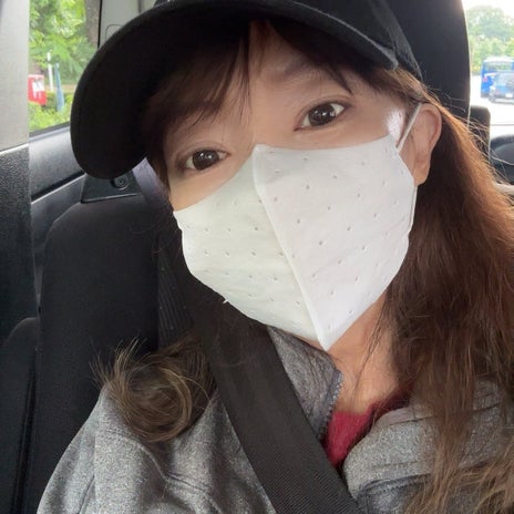 アグネス 仕事のため香港への出発の画像