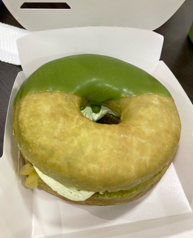 躊躇するも株主優待で買ったドーナツの画像