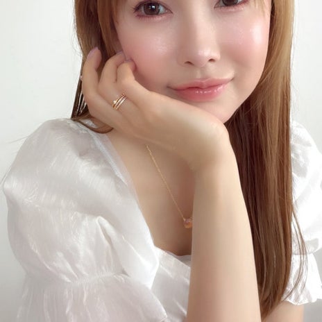 上原さくら 母に会う時の可愛い服の画像