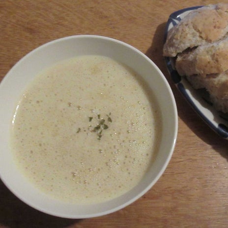 見つからない缶詰で作るスープの画像