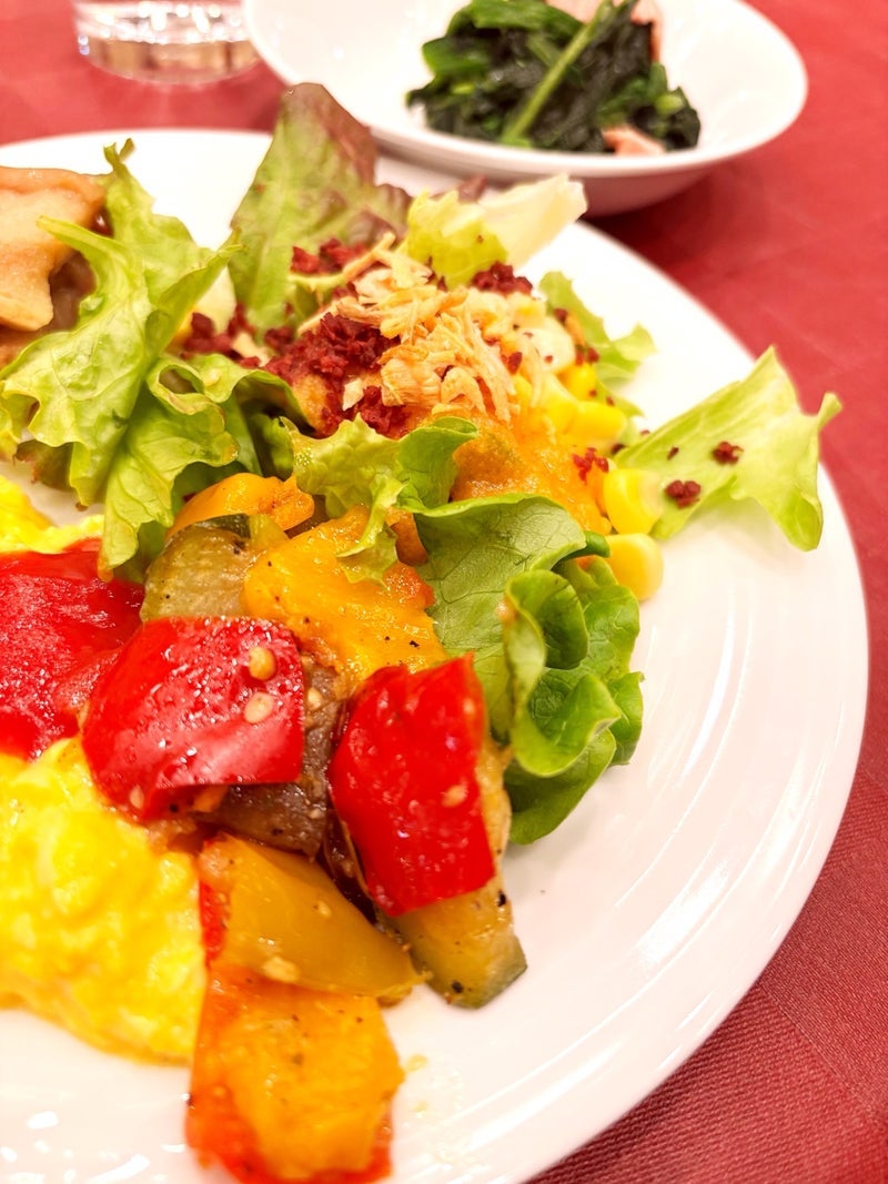 酒井彩名 子ども達が大喜びの食事の画像