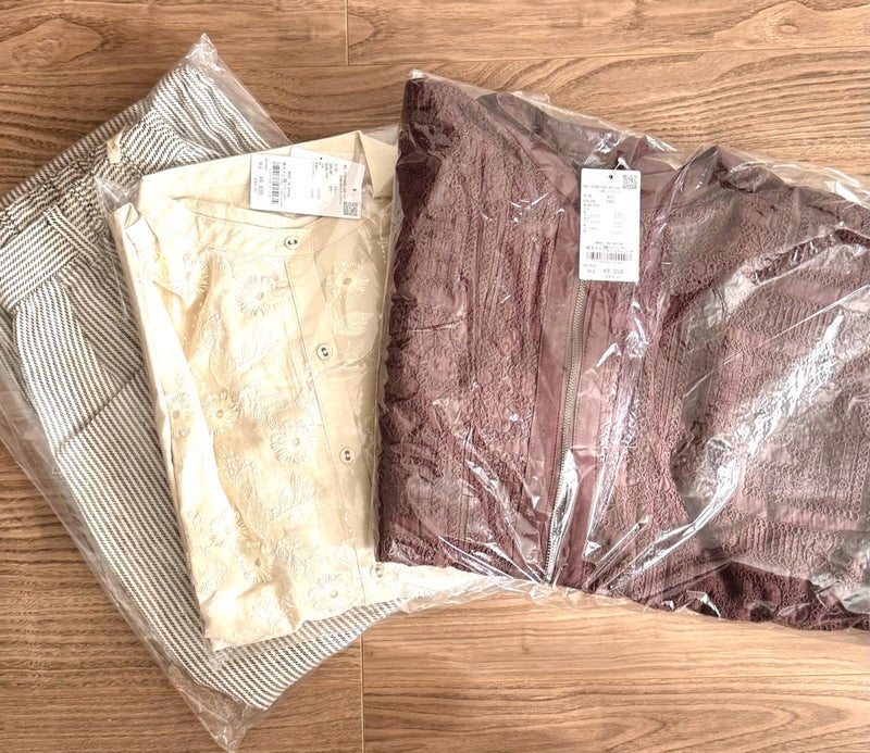 春に失敗し今回購入したブルゾンの画像