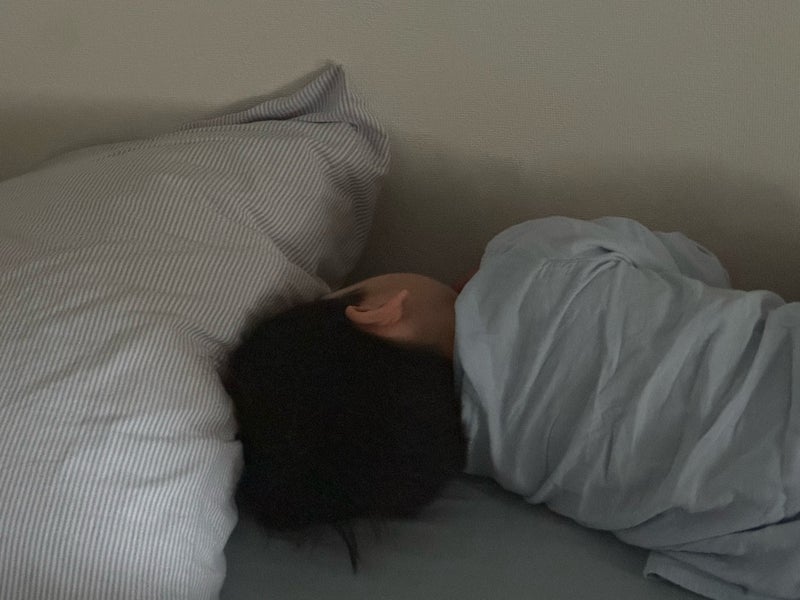 だいた 枕に空振りの朝の光景の画像