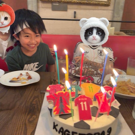 川崎希 9才息子デザインのケーキの画像