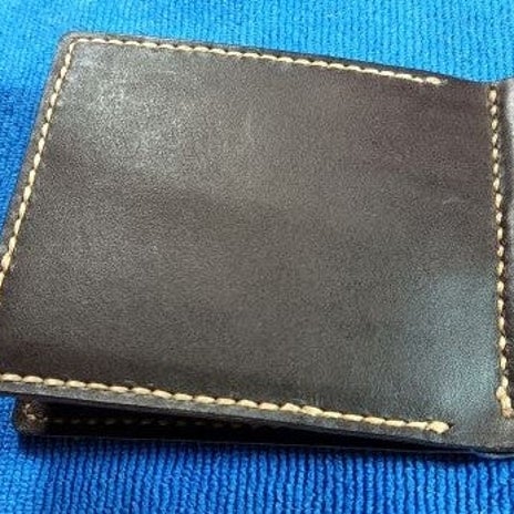 再作成し完成した自作の財布の画像