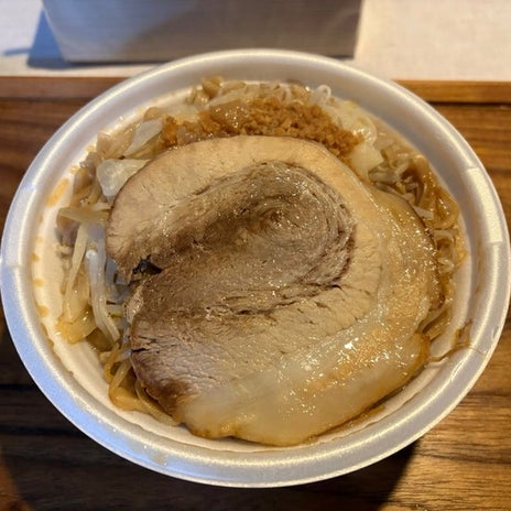 アホほど食べて胃が痛くなった日の画像