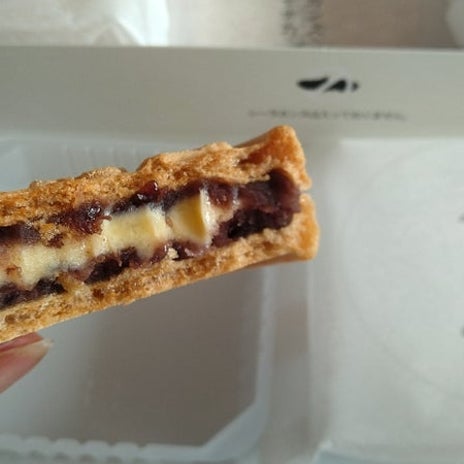 並んで購入した物凄い達成感の品の画像