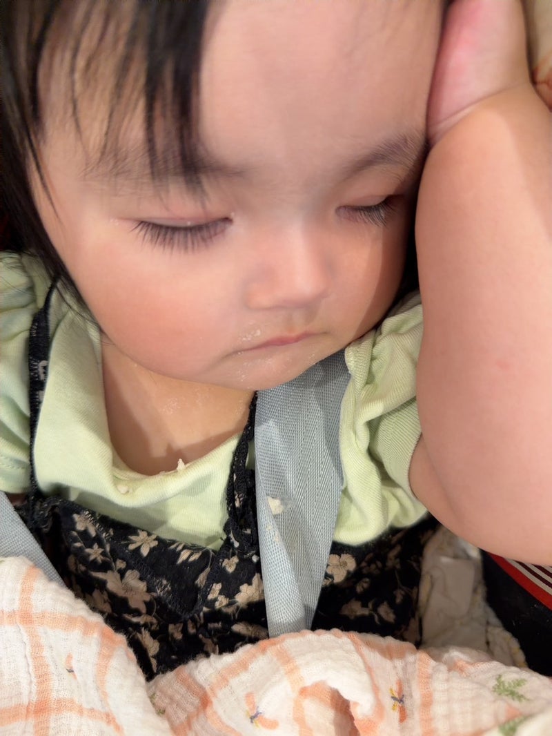 アレク 可愛いすぎる寝顔という出来事の画像