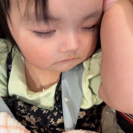 アレク 可愛いすぎる寝顔という出来事の画像