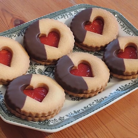 バター風味豊かな英国菓子のレッスンの画像