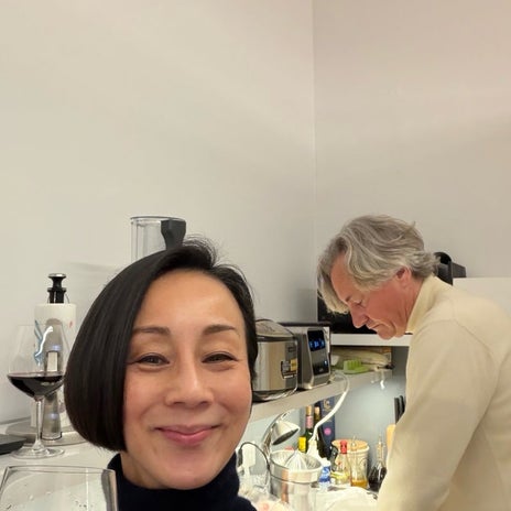 中村江里子 夫と二人でトリュフの夜の画像